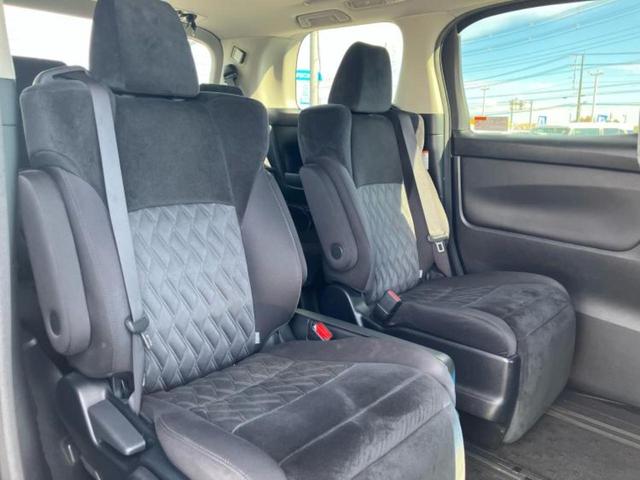 アルファード S Aパッケージ 新品タイヤ/サンルーフ/保証書/社外 11インチ SDナビ/フリップダウンモニター 社外 12.8インチ/トヨタセーフティセンス/両側電動スライドドア/車線逸脱防止支援システム 衝突被害軽減システム(6枚目)