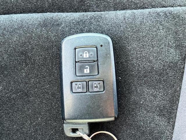 アルファード S Aパッケージ 新品タイヤ/サンルーフ/保証書/社外 11インチ SDナビ/フリップダウンモニター 社外 12.8インチ/トヨタセーフティセンス/両側電動スライドドア/車線逸脱防止支援システム 衝突被害軽減システム(35枚目)