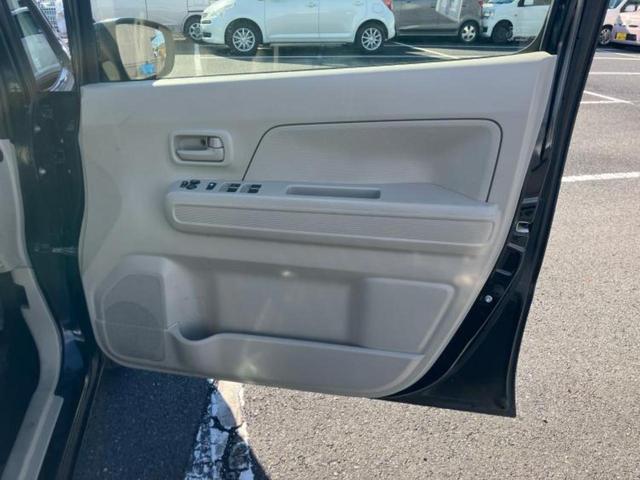 ワゴンＲ ハイブリッドＦＸ　シートヒーター　運転席／ＥＢＤ付ＡＢＳ／横滑り防止装置／アイドリングストップ／エアバッグ　運転席／エアバッグ　助手席／パワーウインドウ／キーレスエントリー／オートエアコン／パワーステアリング（22枚目）