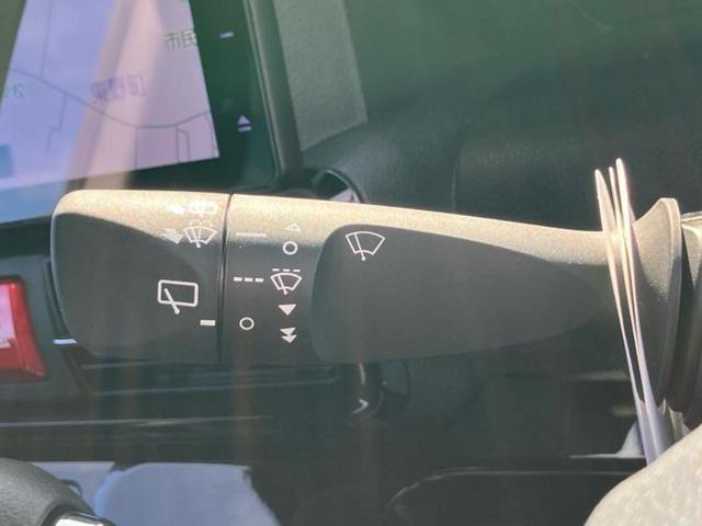 タント カスタムＸ　保証書／純正　１０インチ　メモリーナビ／スマートアシスト（トヨタ・ダイハツ）／両側電動スライドドア／シートヒーター　前席／車線逸脱防止支援システム／パーキングアシスト　バックガイド　バックカメラ（17枚目）