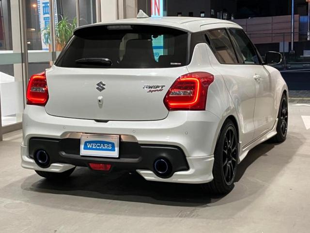 スイフトスポーツ スポーツ　社外エアロ／保証書／社外　８インチ　ＳＤナビ／衝突安全装置／シートヒーター／車線逸脱防止支援システム／パーキングアシスト　バックガイド／ドライブレコーダー　前後／ヘッドランプ　ＬＥＤ　バックカメラ（3枚目）