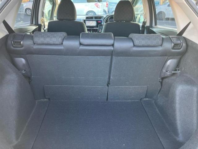 フィット １３Ｇ・Ｌパッケージ　新品タイヤ／保証書／純正　ＳＤナビ／パーキングアシスト　バックガイド／ヘッドランプ　ＬＥＤ／ＵＳＢジャック／ＥＴＣ／ＥＢＤ付ＡＢＳ／横滑り防止装置／アイドリングストップ／バックモニター　バックカメラ（19枚目）