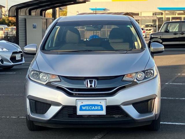 フィット １３Ｇ・Ｌパッケージ　新品タイヤ／保証書／純正　ＳＤナビ／パーキングアシスト　バックガイド／ヘッドランプ　ＬＥＤ／ＵＳＢジャック／ＥＴＣ／ＥＢＤ付ＡＢＳ／横滑り防止装置／アイドリングストップ／バックモニター　バックカメラ（41枚目）