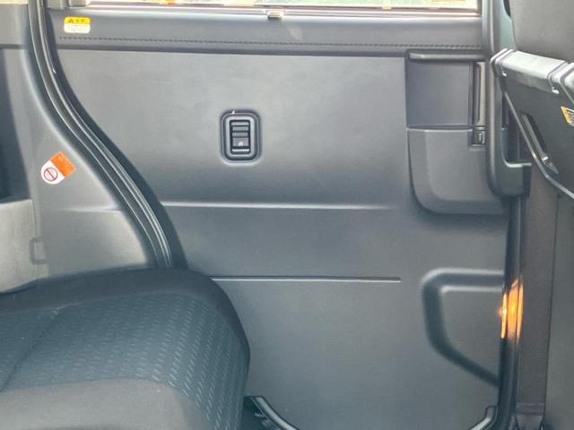 ルーミー カスタムG-T ディスプレイオーディオ9インチ/スマートアシスト(トヨタ・ダイハツ)/両側電動スライドドア/パノラミックビューモニター/車線逸脱防止支援システム/ドライブレコーダー 前後 衝突被害軽減システム TV(23枚目)