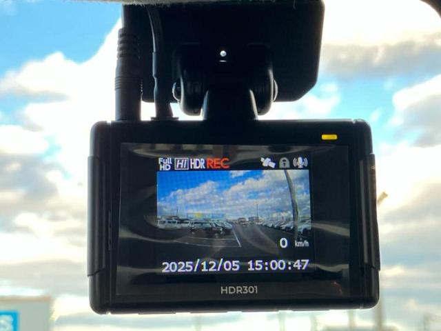 ルーミー カスタムG-T ディスプレイオーディオ9インチ/スマートアシスト(トヨタ・ダイハツ)/両側電動スライドドア/パノラミックビューモニター/車線逸脱防止支援システム/ドライブレコーダー 前後 衝突被害軽減システム TV(42枚目)