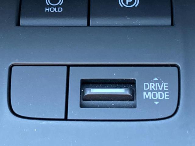 ハリアー Zレザーパッケージ 調光パノラマルーフ/JBL/保証書/純正 12.3インチ メモリーナビ/デジタルインナーミラー/トヨタセーフティセンス/エアーシート 前席/パノラミックビューモニター/車線逸脱防止支援システム(42枚目)