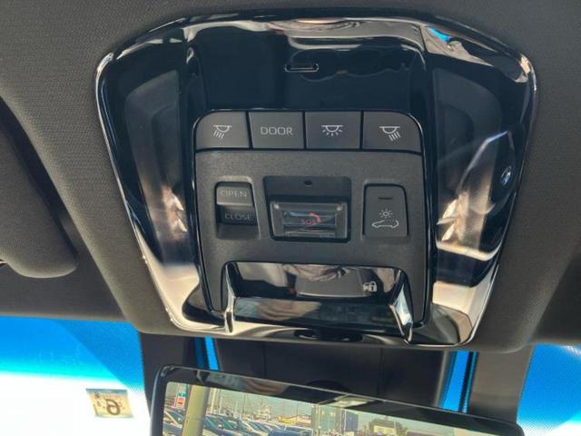 ハリアー Zレザーパッケージ 調光パノラマルーフ/JBL/保証書/純正 12.3インチ メモリーナビ/デジタルインナーミラー/トヨタセーフティセンス/エアーシート 前席/パノラミックビューモニター/車線逸脱防止支援システム(45枚目)