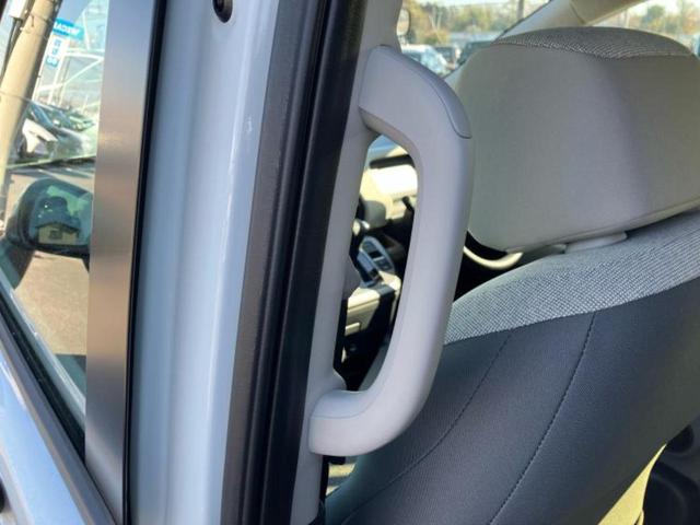 フリード ＡＩＲ　保証書／純正　８インチ　ナビ／ホンダセンシング／両側電動スライドドア／車線逸脱防止支援システム／登録済未使用車／ヘッドランプ　ＬＥＤ／ＵＳＢジャック／Ｂｌｕｅｔｏｏｔｈ接続／ＥＢＤ付ＡＢＳ　禁煙車（48枚目）