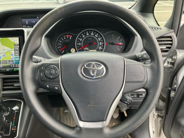 ノア X 新品タイヤ/保証書/社外 9インチ ナビ/トヨタセーフティセンス/電動スライドドア/車線逸脱防止支援システム/ヘッドランプ LED/Bluetooth接続/ETC/EBD付ABS/横滑り防止装置(16枚目)