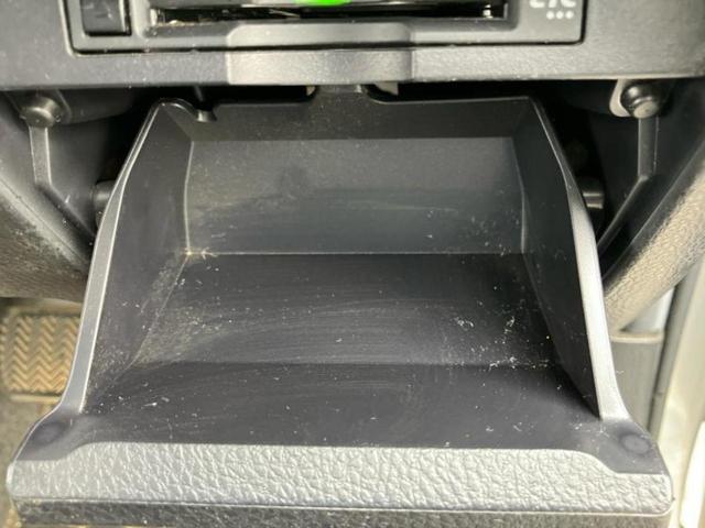 ノア X 新品タイヤ/保証書/社外 9インチ ナビ/トヨタセーフティセンス/電動スライドドア/車線逸脱防止支援システム/ヘッドランプ LED/Bluetooth接続/ETC/EBD付ABS/横滑り防止装置(35枚目)