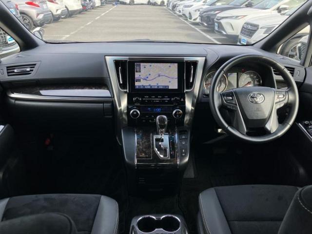 アルファード Sタイプゴールド3 ツインムーンルーフ/保証書/ディスプレイオーディオ+ナビ9インチ/フリップダウンモニター 純正 12.1インチ/デジタルインナーミラー/トヨタセーフティセンス/両側電動スライドドア サンルーフ ETC(4枚目)