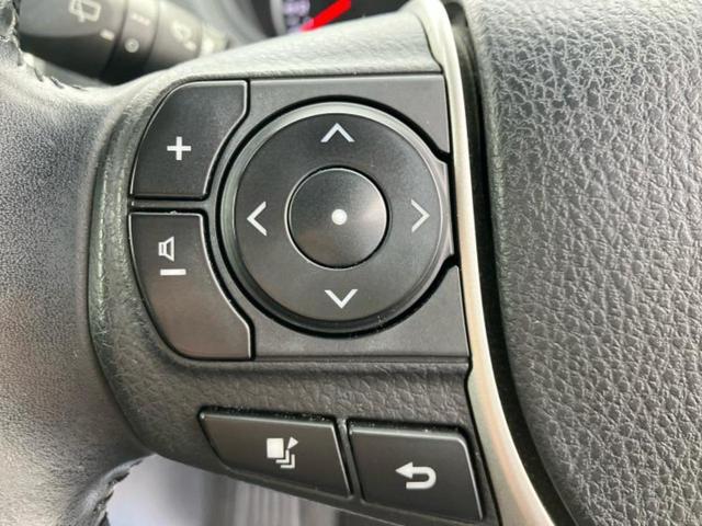 ヴォクシー ＺＳキラメキ２　保証書／純正　９インチ　ＳＤナビ／フリップダウンモニター　純正　１２．１インチ／トヨタセーフティセンス／両側電動スライドドア／車線逸脱防止支援システム／ヘッドランプ　ＬＥＤ　衝突被害軽減システム（28枚目）