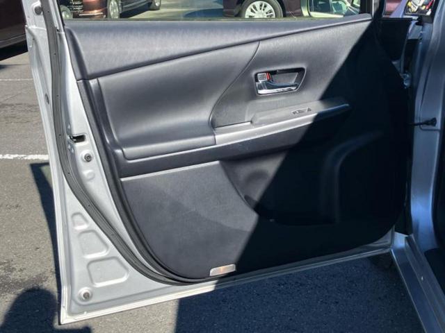 プリウスα Ｇツーリングセレクション　純正　８インチ　ＳＤナビ／衝突安全装置／車線逸脱防止支援システム／シート　ハーフレザー／ヘッドランプ　ＬＥＤ／Ｂｌｕｅｔｏｏｔｈ接続／ＥＴＣ／ＥＢＤ付ＡＢＳ／横滑り防止装置／クルーズコントロール（21枚目）