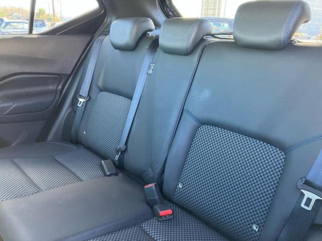 キックス Ｘ　新品タイヤ／社外　ナビ／インテリジェントルームミラー／エマージェンシーブレーキ／アラウンドビューモニター／車線逸脱防止支援システム／シート　ハーフレザー／プロパイロット／ヘッドランプ　ＬＥＤ　ＥＴＣ（8枚目）