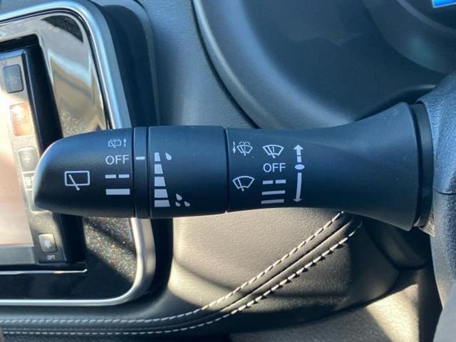 キックス Ｘ　新品タイヤ／社外　ナビ／インテリジェントルームミラー／エマージェンシーブレーキ／アラウンドビューモニター／車線逸脱防止支援システム／シート　ハーフレザー／プロパイロット／ヘッドランプ　ＬＥＤ　ＥＴＣ（17枚目）