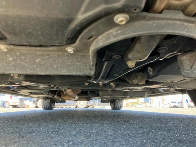 ヴォクシー ＺＳキラメキ２　新品タイヤ／純正　９インチ　ＳＤナビ／フリップダウンモニター　純正　１２．１インチ／トヨタセーフティセンス／車線逸脱防止支援システム／ヘッドランプ　ＬＥＤ／Ｂｌｕｅｔｏｏｔｈ接続／ＥＴＣ２．０（48枚目）