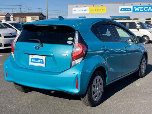 アクア Ｓ　新品タイヤ／純正　９インチ　ＳＤナビ／トヨタセーフティセンス／車線逸脱防止支援システム／Ｂｌｕｅｔｏｏｔｈ接続／ＥＴＣ２．０／ＥＢＤ付ＡＢＳ／横滑り防止装置／バックモニター／フルセグＴＶ／ＤＶＤ（3枚目）