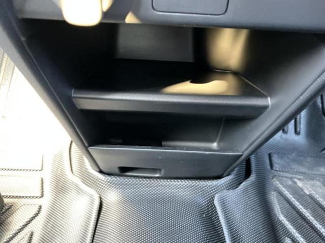 フリード ｅＨＥＶエアーＥＸ　保証書／純正　９インチ　メモリーナビ／ホンダセンシング／両側電動スライドドア／シートヒーター　前席／車線逸脱防止支援システム／シート　ハーフレザー／ドライブレコーダー　前後／ヘッドランプ　ＬＥＤ（42枚目）