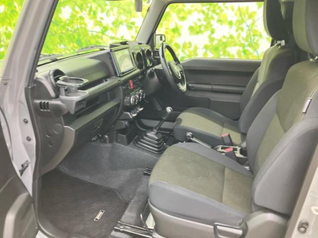 ジムニー ４ＷＤ　ＸＬ　新品タイヤ／保証書／純正　８インチ　ＳＤナビ／セーフティサポート（スズキ）／シートヒーター　前席／車線逸脱防止支援システム／ヘッドランプ　ＬＥＤ／Ｂｌｕｅｔｏｏｔｈ接続／ＥＴＣ／ＡＢＳ　ワンオーナー（6枚目）
