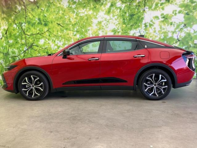 クラウンクロスオーバー 4WD Gアドバンスド 保証書/ディスプレイオーディオ+ナビ11インチ/デジタルインナーミラー/トヨタセーフティセンス/全方位モニター/車線逸脱防止支援システム/シート ハーフレザー 衝突被害軽減システム 全周囲カメラ(2枚目)