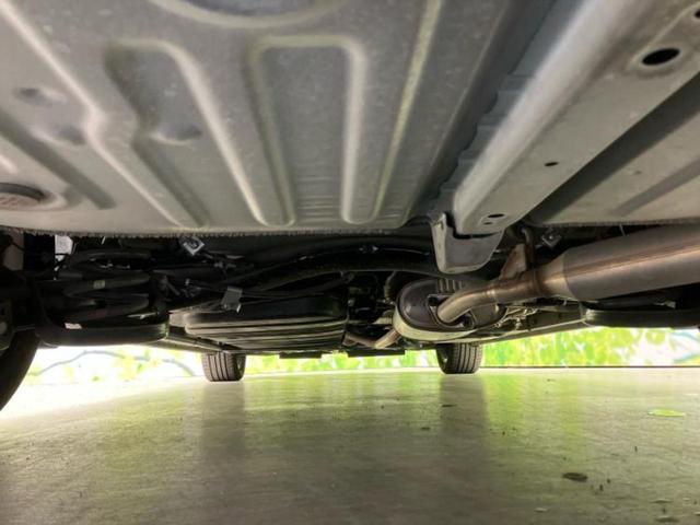 ノア ハイブリッドＳｉダブルバイビー３　モデリスタエアロ／保証書／純正　１０インチ　ＳＤナビ／フリップダウンモニター　純正　１２．１インチ／トヨタセーフティセンス／両側電動スライドドア／シートヒーター　前席／車線逸脱防止支援システム（38枚目）