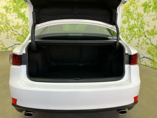 IS IS200t Fスポーツ 新品タイヤ/保証書/純正 メモリーナビ/プリクラッシュセーフティ/シートヒーター/シート ハーフレザー/ヘッドランプ LED/Bluetooth接続/ETC/EBD付ABS/横滑り防止装置 電動シート(8枚目)