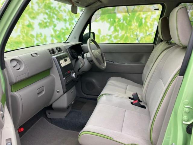 ムーヴコンテ Ｘ　ＶＳ　新品タイヤ／ＥＢＤ付ＡＢＳ／アイドリングストップ／エアバッグ　運転席／エアバッグ　助手席／アルミホイール　社外　１４インチ／パワーウインドウ／キーレスエントリー／オートエアコン／パワーステアリング（6枚目）