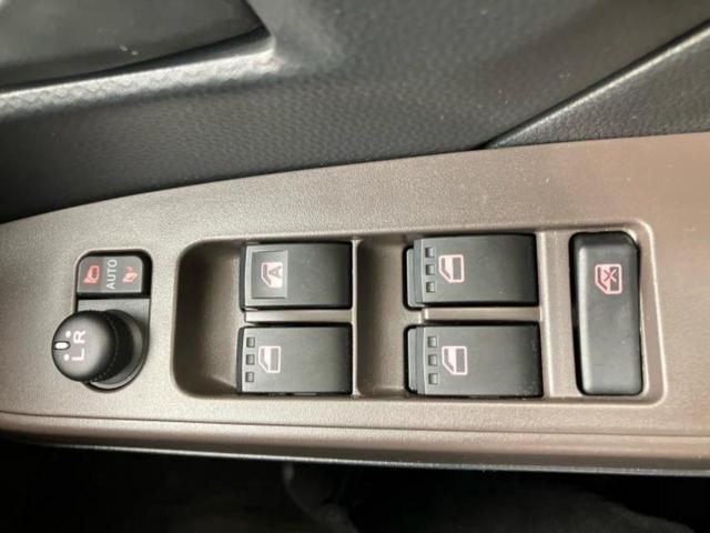 ルーミー X 純正 メモリーナビ/スマートアシスト(トヨタ・ダイハツ)/電動スライドドア/シートヒーター 前席/車線逸脱防止支援システム/パーキングアシスト バックガイド/Bluetooth接続/ETC DVD再生(28枚目)