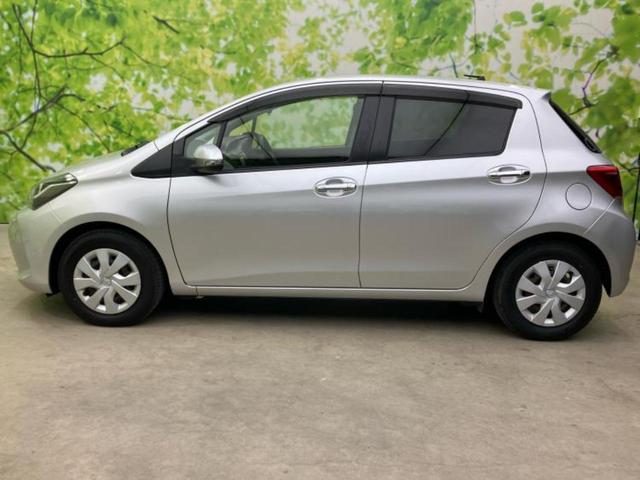 ヴィッツ Ｆ　ＬＥＤエディション　保証書／純正　ＳＤナビ／パーキングアシスト　バックガイド／ヘッドランプ　ＬＥＤ／Ｂｌｕｅｔｏｏｔｈ接続／ＥＴＣ／ＥＢＤ付ＡＢＳ／横滑り防止装置／アイドリングストップ／バックモニター　バックカメラ（2枚目）