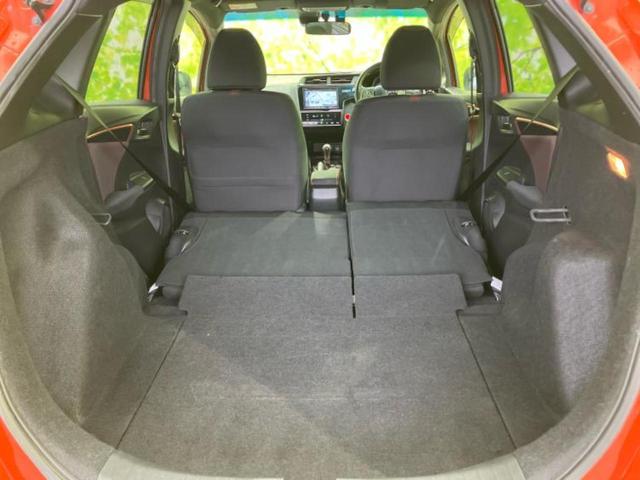 フィット RSホンダセンシング 新品タイヤ/純正 8インチ SDナビ/ホンダセンシング/車線逸脱防止支援システム/ドライブレコーダー 社外/ヘッドランプ LED/USBジャック/Bluetooth接続/ETC/EBD付ABS 寒冷地(19枚目)