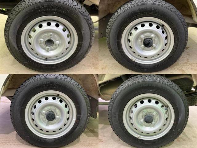 ハイゼットトラック スタンダード 新品タイヤ/保証書/エアバッグ 運転席/パワーステアリング/オートライト/マニュアルエアコン/アクセサリーソケット/ラジオ(26枚目)