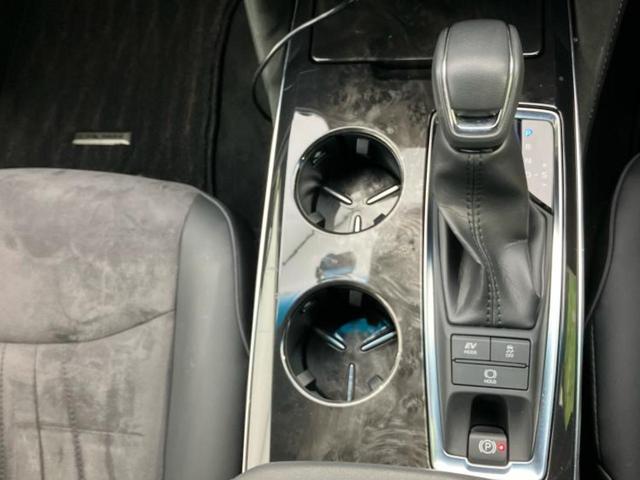 お車に合わせて無料保証以外にも、保証範囲、期間、距離を拡充させた有料保証もご用意しております！中古車の購入が初めてで不安・・・というお客様もご安心ください！