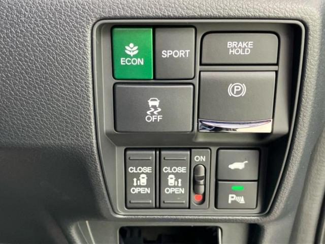 お車に合わせて無料保証以外にも、保証範囲、期間、距離を拡充させた有料保証もご用意しております！中古車の購入が初めてで不安・・・というお客様もご安心ください！