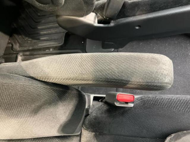 オデッセイ Gエアロパッケージ 新品タイヤ/保証書/純正 8インチ SDナビ/フリップダウンモニター 純正 9インチ/両側電動スライドドア/ヘッドランプ LED/Bluetooth接続/ETC/EBD付ABS/横滑り防止装置(33枚目)