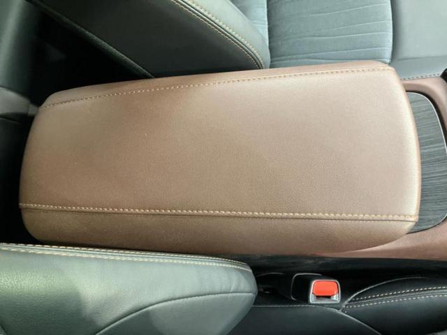 ハリアーハイブリッド Z 純正エアロ/JBL/保証書/ディスプレイオーディオ+ナビ/デジタルインナーミラー/トヨタセーフティセンス/車線逸脱防止支援システム/シート ハーフレザー 衝突被害軽減システム フルエアロ バックカメラ(32枚目)