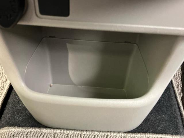 パッソ Ｘ　Ｌパッケージ・Ｓ　新品タイヤ／保証書／純正　ＳＤナビ／トヨタセーフティセンス／シートヒーター　運転席／車線逸脱防止支援システム／ドライブレコーダー　前後／Ｂｌｕｅｔｏｏｔｈ接続／ＥＢＤ付ＡＢＳ／横滑り防止装置　ドラレコ（40枚目）