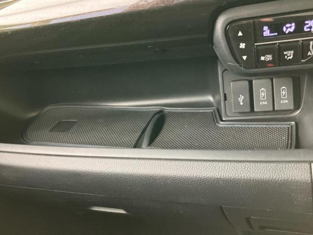 Ｎ－ＢＯＸカスタム Ｇ・Ｌホンダセンシング　新品タイヤ／純正　８インチ　ＳＤナビ／ホンダセンシング／両側電動スライドドア／車線逸脱防止支援システム／ドライブレコーダー　純正／ヘッドランプ　ＬＥＤ／ＵＳＢジャック／Ｂｌｕｅｔｏｏｔｈ接続　禁煙車（39枚目）