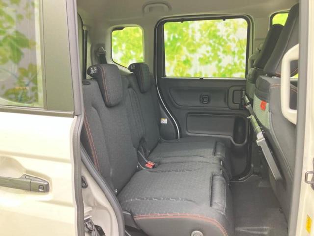 スペーシアギア ハイブリッドＸＺ　保証書／純正　９インチ　ナビ／セーフティサポート（スズキ）／両側電動スライドドア／シートヒーター／全方位モニター／車線逸脱防止支援システム／登録済未使用車／ヘッドランプ　ＬＥＤ／ＵＳＢジャック　禁煙車（5枚目）