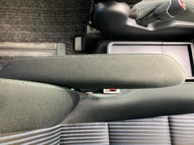 ヴォクシー ハイブリッドＺＳキラメキ２　純正　９インチ　ＳＤナビ／トヨタセーフティセンス／両側電動スライドドア／車線逸脱防止支援システム／ドライブレコーダー　純正／ヘッドランプ　ＬＥＤ／Ｂｌｕｅｔｏｏｔｈ接続／ＥＴＣ２．０　ワンオーナー（37枚目）