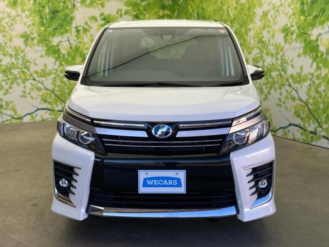 ヴォクシー ハイブリッドＺＳキラメキ２　純正　９インチ　ＳＤナビ／トヨタセーフティセンス／両側電動スライドドア／車線逸脱防止支援システム／ドライブレコーダー　純正／ヘッドランプ　ＬＥＤ／Ｂｌｕｅｔｏｏｔｈ接続／ＥＴＣ２．０　ワンオーナー（48枚目）