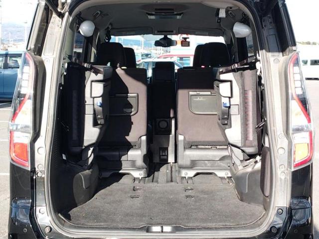 セレナ ハイウェイスターＶ　新品タイヤ／社外　ＳＤナビ／フリップダウンモニター　純正　１０．２インチ／エマージェンシーブレーキ／両側電動スライドドア／アラウンドビューモニター／車線逸脱防止支援システム／プロパイロット　ＤＶＤ再生（21枚目）