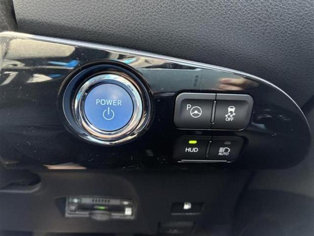 プリウス Ａツーリングセレクション　モデリスタエアロ／純正　９インチ　ＳＤナビ／デジタルインナーミラー／トヨタセーフティセンス／シートヒーター　前席／車線逸脱防止支援システム／パーキングアシスト　自動操舵／ドライブレコーダー　純正（12枚目）