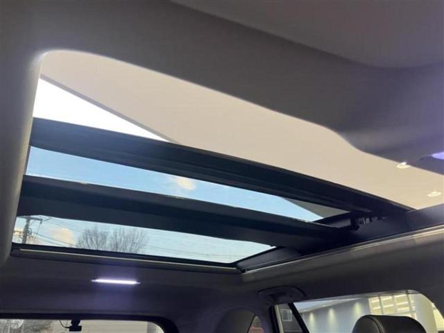 ＲＡＶ４ ４ＷＤハイブリッドＧ　サンルーフ／保証書／ディスプレイオーディオ＋ナビ／衝突安全装置／シートヒーター／パノラミックビューモニター／車線逸脱防止支援システム／シート　合皮／電動バックドア／ドライブレコーダー　純正　電動シート（15枚目）