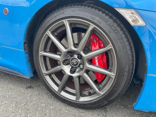 ８６ ＧＴ　６速ＭＴ　ＴＲＤエアロ　Ｂｒｅｍｂｏ　ＮａｖｉＴＶ　ＲｏｓｓｏＭｏｄｅｌｌｏ（16枚目）