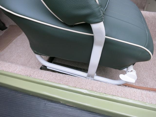 ビートル 1200 スモールウインド スライディングルーフ 1500cc 12ボルト変更 フロント車高調整 ミシュランXZX ETC USB電源(44枚目)