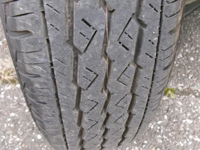 キャリイトラック KCエアコン・パワステ 高低速2段切換式4WD 禁煙車(21枚目)