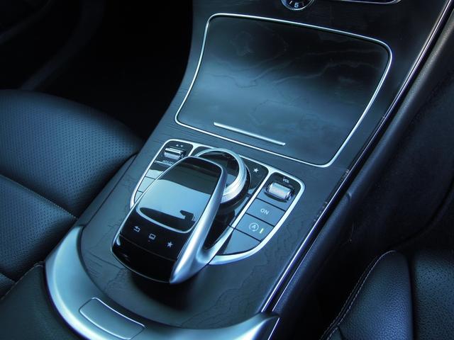 Cクラスステーションワゴン C200 ステーションワゴン スポーツ レーダーセーフティパッケージ/衝突軽減ブレーキ/LEDヘッドライト/純正ナビ/フルセグTV/DVD再生/ドラレコ/Bカメラ/ETC/Pバックドア/プッシュスタート/スマートキー/クルコン/純正18AW(11枚目)