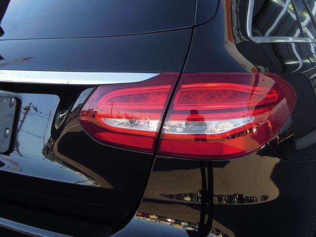 Cクラスステーションワゴン C200 ステーションワゴン スポーツ レーダーセーフティパッケージ/衝突軽減ブレーキ/LEDヘッドライト/純正ナビ/フルセグTV/DVD再生/ドラレコ/Bカメラ/ETC/Pバックドア/プッシュスタート/スマートキー/クルコン/純正18AW(27枚目)