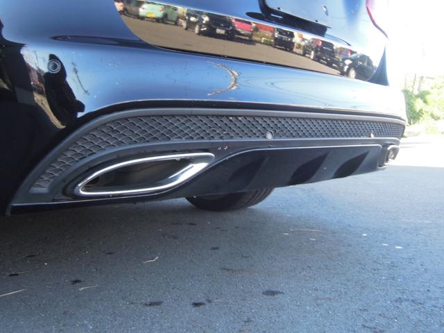 Cクラスステーションワゴン C200 ステーションワゴン スポーツ レーダーセーフティパッケージ/衝突軽減ブレーキ/LEDヘッドライト/純正ナビ/フルセグTV/DVD再生/ドラレコ/Bカメラ/ETC/Pバックドア/プッシュスタート/スマートキー/クルコン/純正18AW(29枚目)