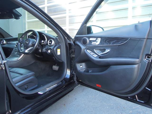 Cクラスステーションワゴン C200 ステーションワゴン スポーツ レーダーセーフティパッケージ/衝突軽減ブレーキ/LEDヘッドライト/純正ナビ/フルセグTV/DVD再生/ドラレコ/Bカメラ/ETC/Pバックドア/プッシュスタート/スマートキー/クルコン/純正18AW(32枚目)